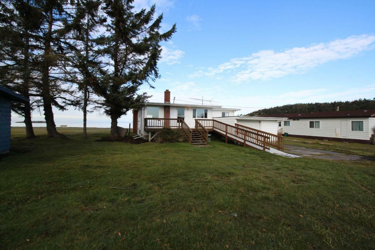 Lopez Island Agate Beach Waterfront Home Islandale Exterior photo